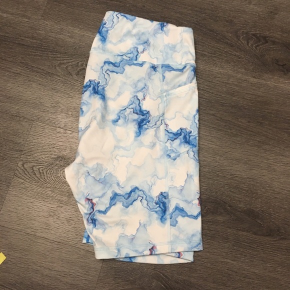 A Core Shorts Womens 2XL Pull On Active Athletic Pockets Blue Tie Dye Marble - Picture 4 of 10